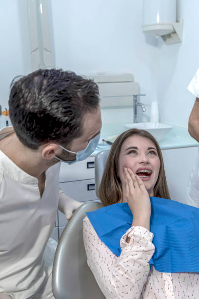 Best Weekend Emergency Dentist in Palm Valley, TX