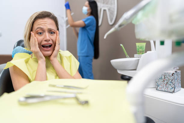 Best Emergency Tooth Extraction in Palm Valley, TX